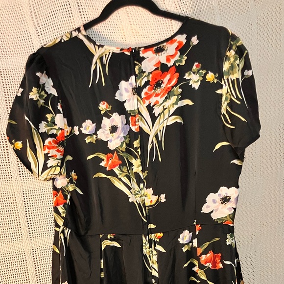 LIKE NEW Unique Vintage Black Floral Midi Dress US 14 - Picture 3 of 7